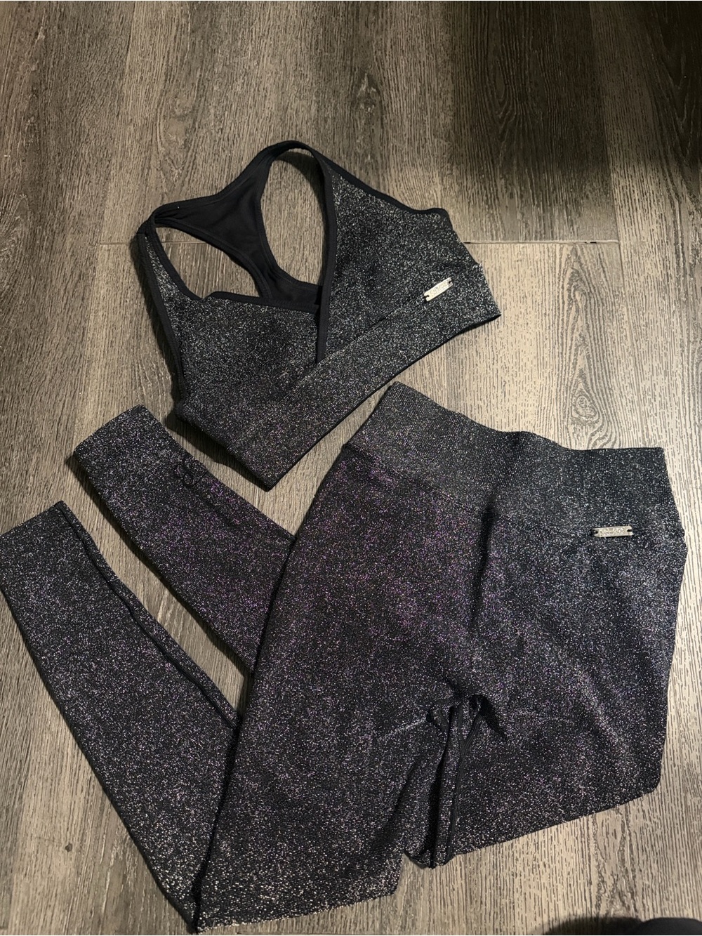 Bombshell sportswear Shimmer seamless Black Set - Sports Bra and Leggings